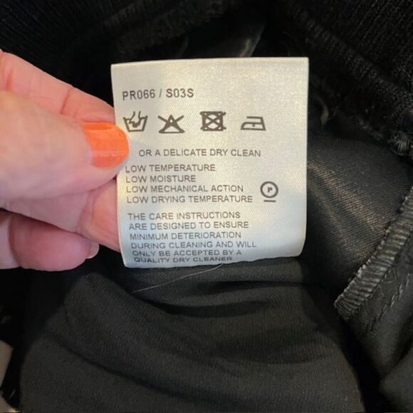 Karen Millen Satin and Crepe Pants Silky Black Tie Ankle Flowy Soft Waist Size 4 - Picture 9 of 14